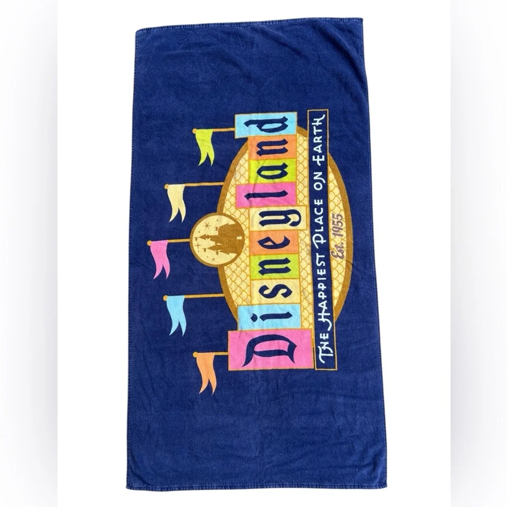 DISNEYLAND 100% Cotton Beach Towel Made in Brazil 58” x 31” Disney Authentic